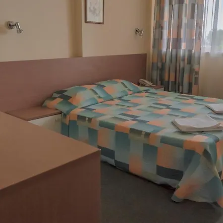 Park Persey Ξενοδοχείο 3*