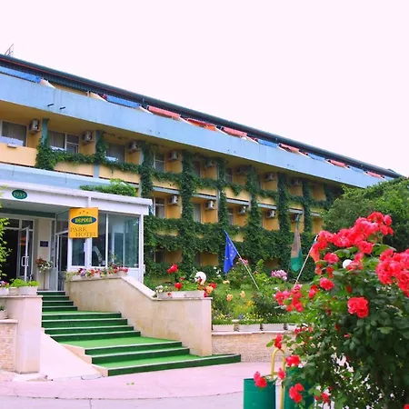 Ξενοδοχείο Park Persey